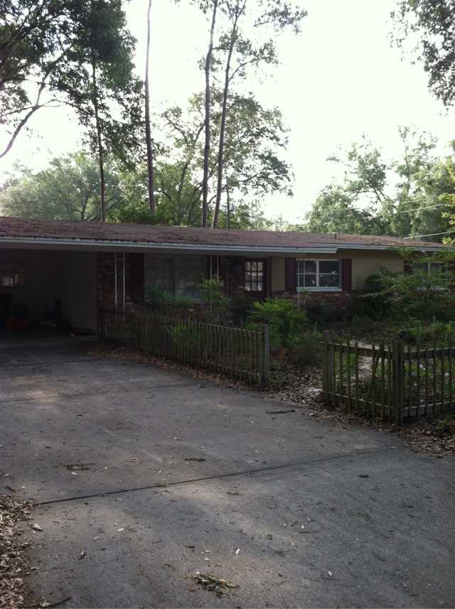 1015 NW 34th Terrace - Photo 2 of 10