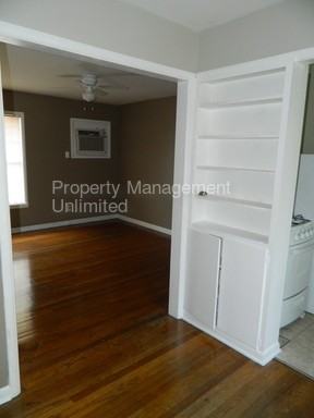 627 N Tyler St #B - Photo 2 of 4