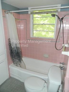 627 N Tyler St #B - Photo 3 of 4