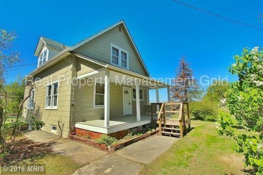 14977 Foster Ln - Photo 2 of 25