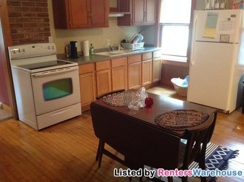 1117 9th Ave - Photo 2 of 8