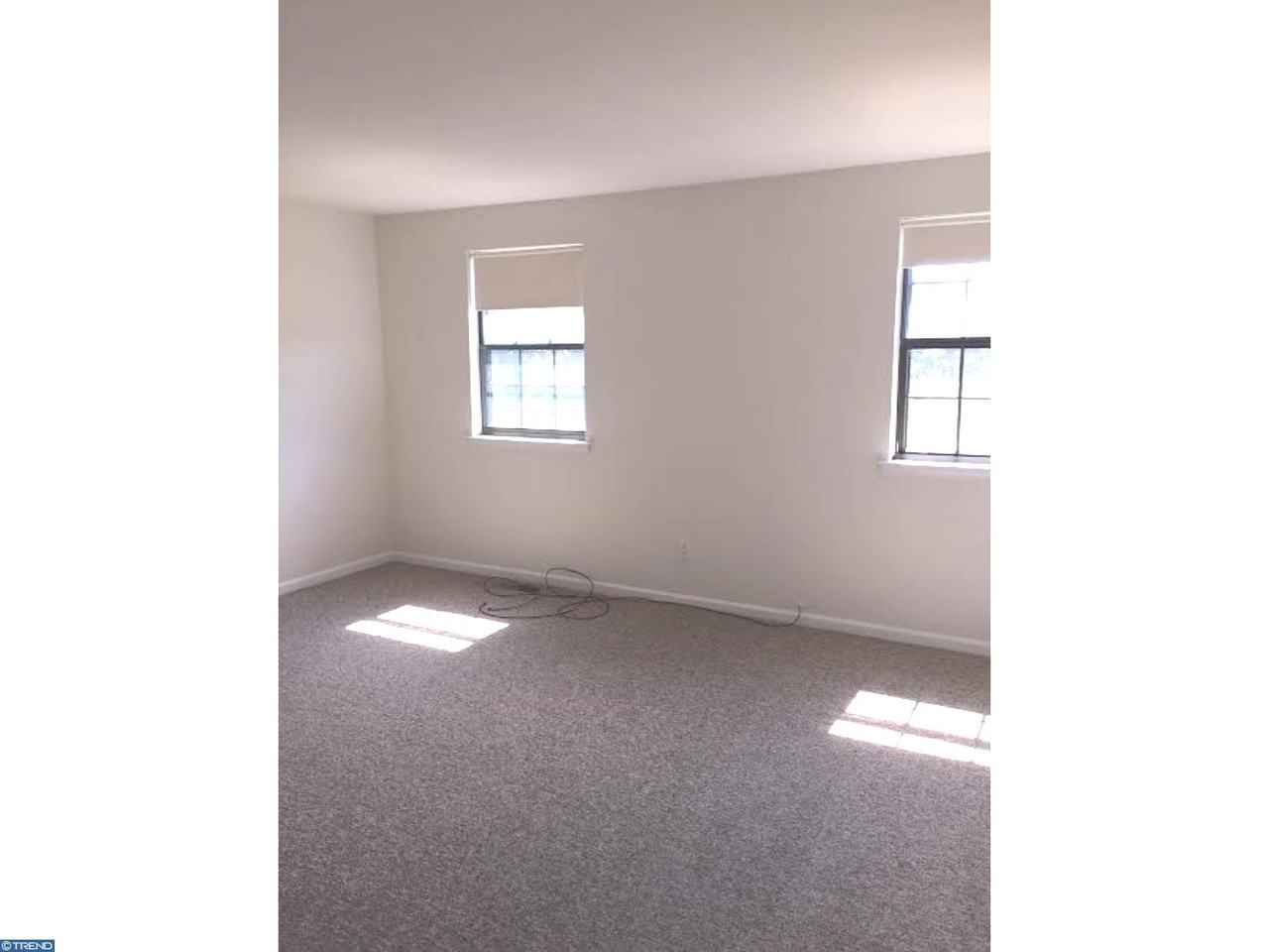 1781 Whitebriar Rd - Photo 3 of 11