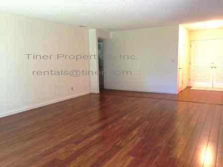 2275 University Ave - Photo 3 of 17