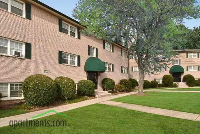 Dodson Courtyard Apartments 3250 Dodson Drive Connector, East Point