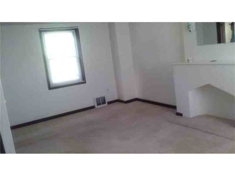 4220 Outlook Dr - Photo 3 of 12