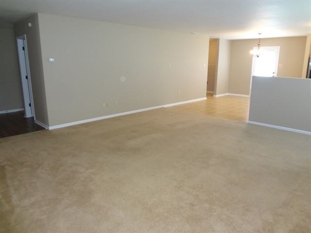 2289 7 peaks Dr - Photo 2 of 9