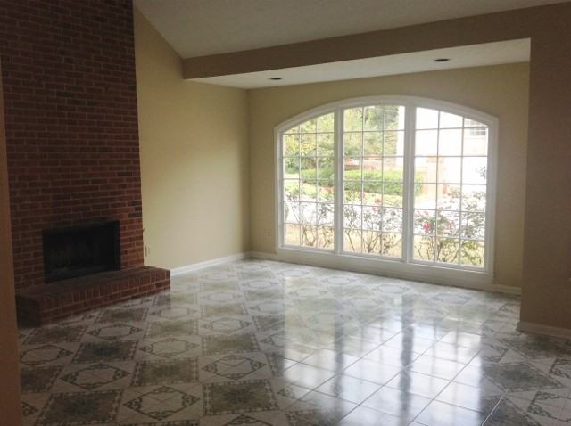 820 Waterbury Ct - Photo 3 of 13