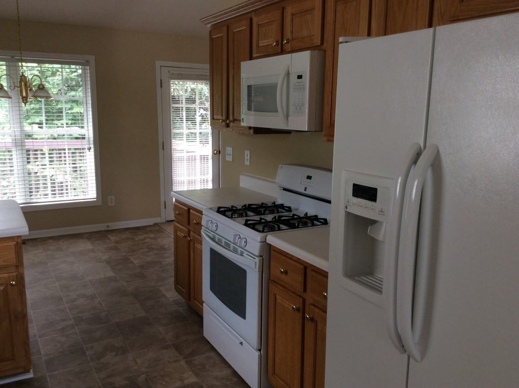 4019 McDowell Dr - Photo 2 of 14