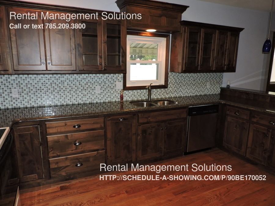 2235 W 1st Ave - Photo 2 of 18