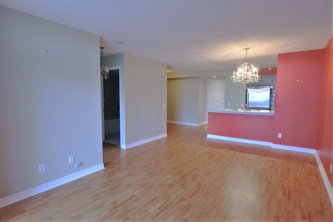 8 Mondeo Drive #219 - Photo 3 of 24