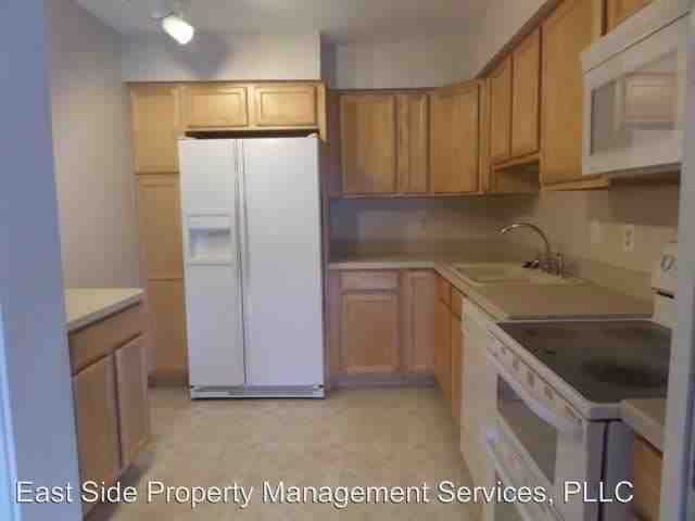 5880 Windward Ct - Photo 2 of 9