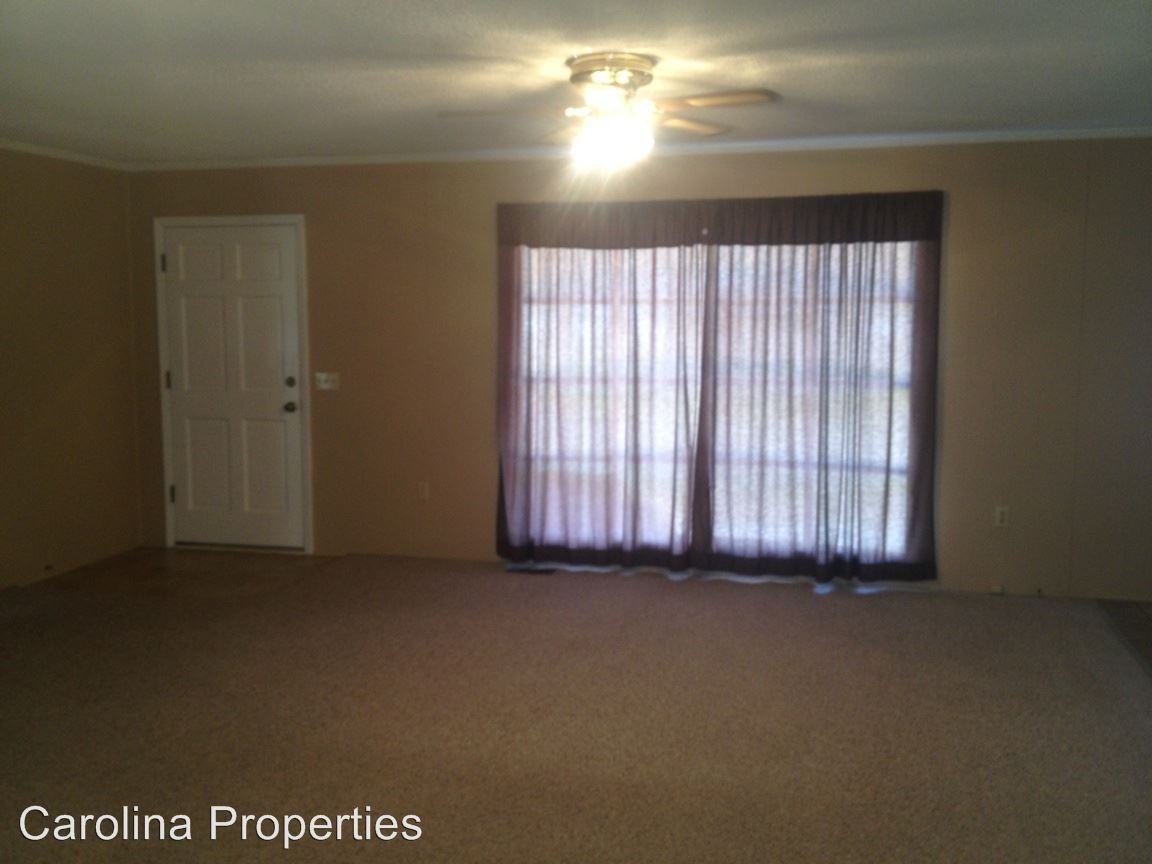 205 Green Way Ln - Photo 2 of 16