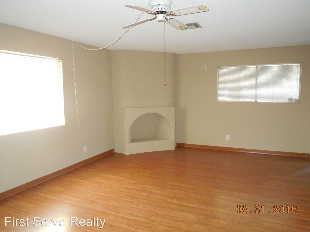 427 S Tonopah Dr - Photo 2 of 15