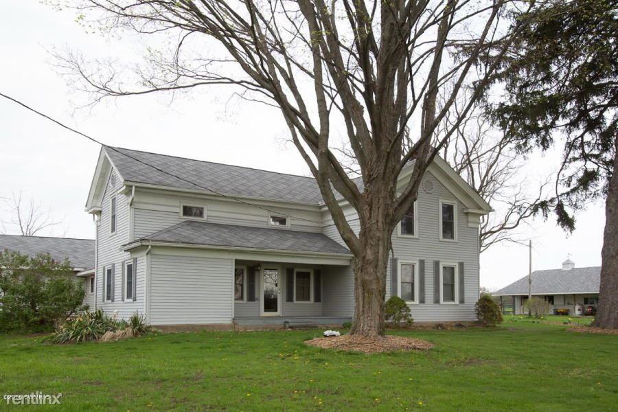 10583 N 42nd St - Photo 3 of 29