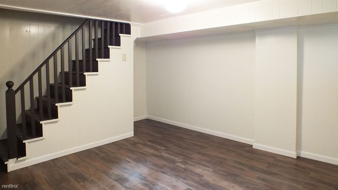 224 Second Ave - Photo 2 of 15