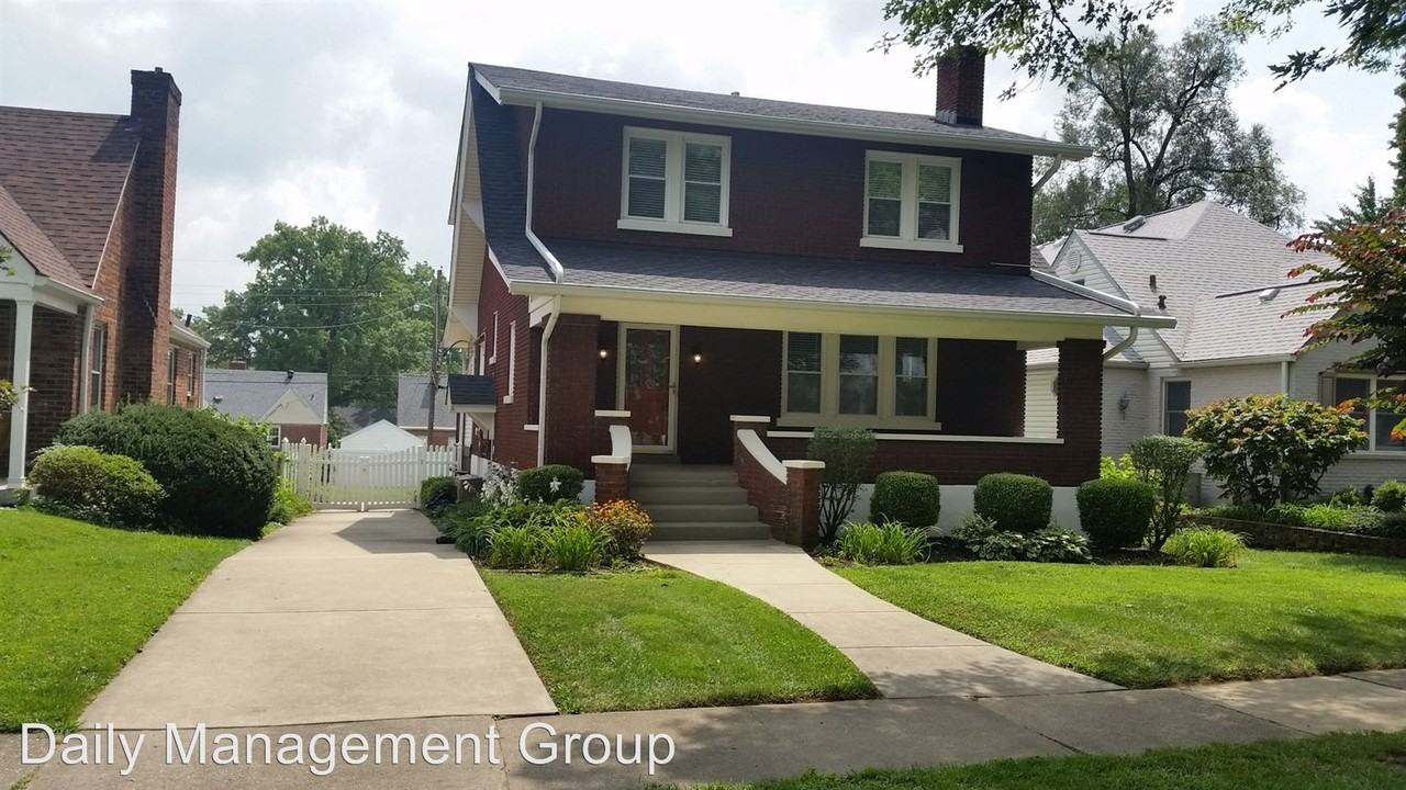 2318 Gladstone Ave - Photo 2 of 33