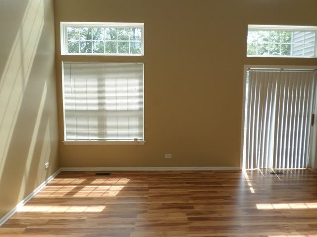 12987 W Wakefield Dr - Photo 3 of 17