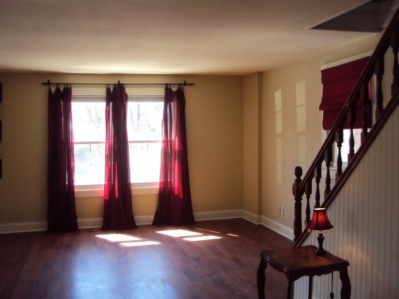 345 Boulevard Ave - Photo 2 of 16