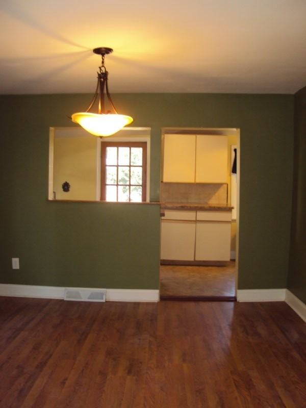 345 Boulevard Ave - Photo 3 of 16