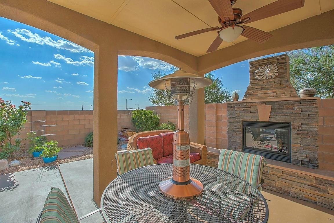 7112 Calle Alegria NE - Photo 2 of 2