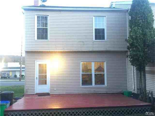 447 E Susquehanna St - Photo 3 of 12