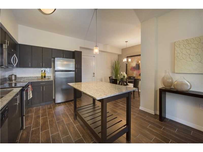 2263 SW 37th Ave #827