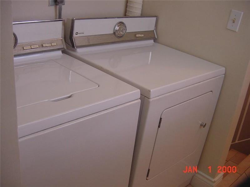 3914 Ponce De Leon Blvd - Photo 3 of 8