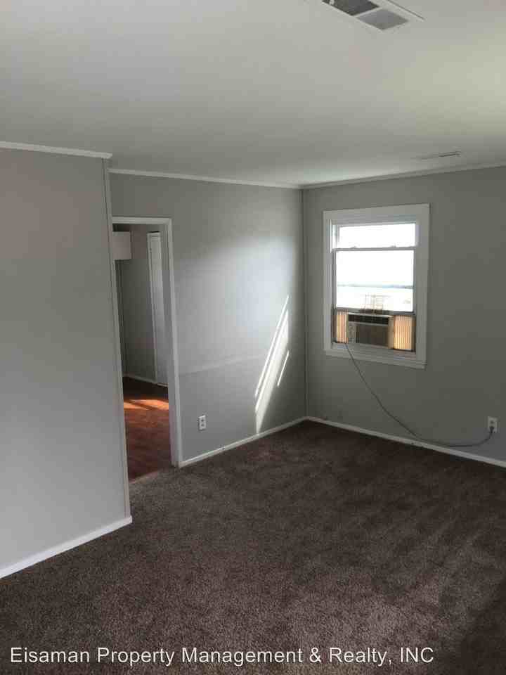 2602 Jefferds Ave - Photo 2 of 6
