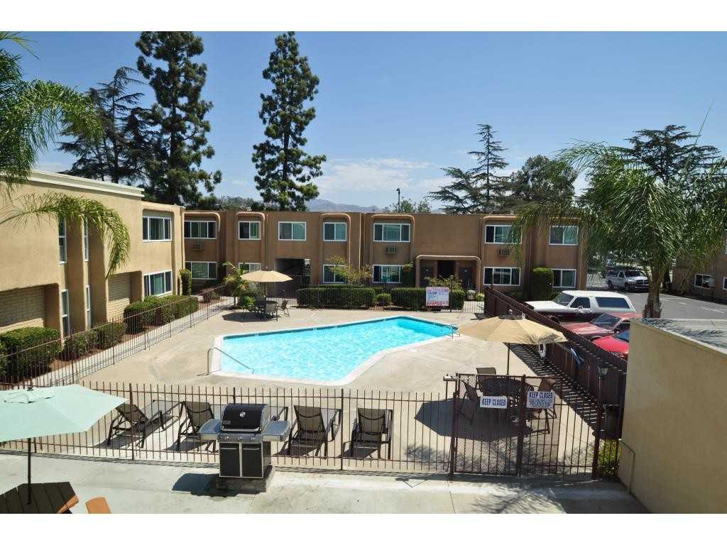 La Privada Valle Poway Apartments - 13312 Community Rd, Poway, CA 92064 -  Zumper