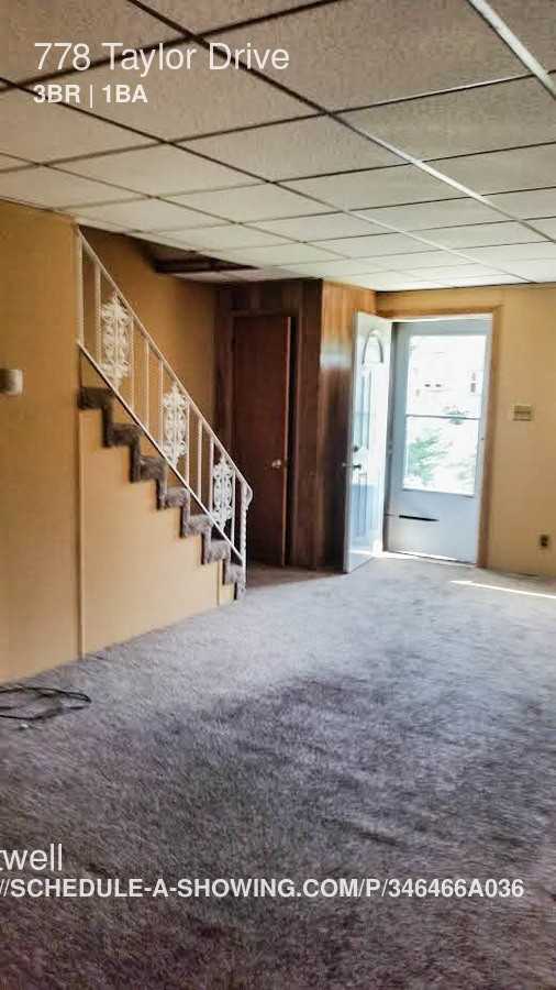 778 Taylor Dr - Photo 2 of 10