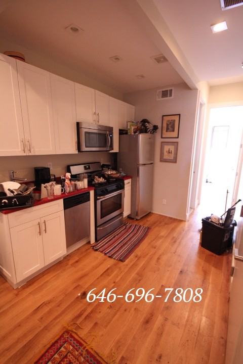 186 Wilson Avenue #2