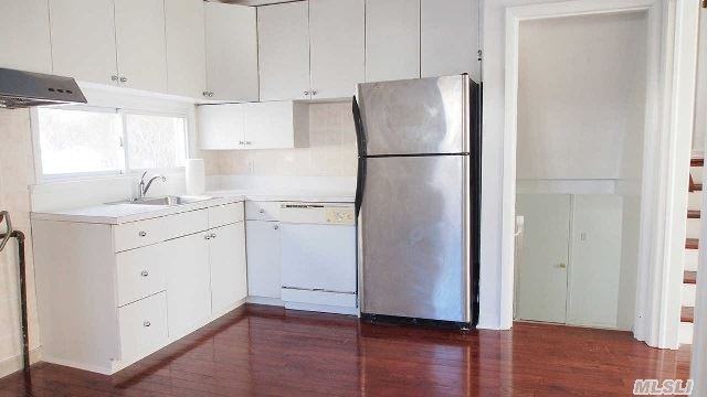 38 Fairview Ave - Photo 2 of 6