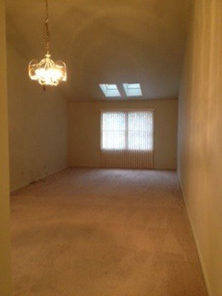 46 Smithfield Ct - Photo 2 of 6