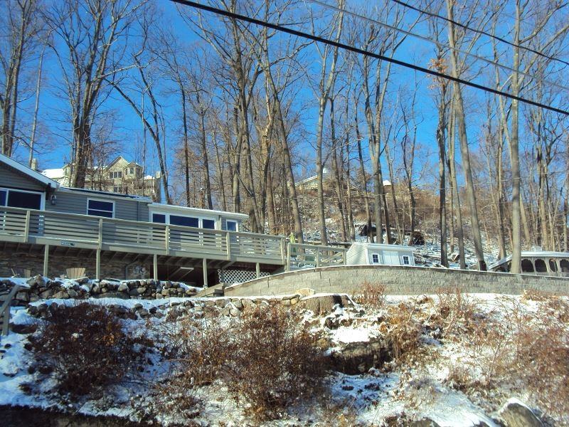 247 W Shore Trail - Photo 2 of 21