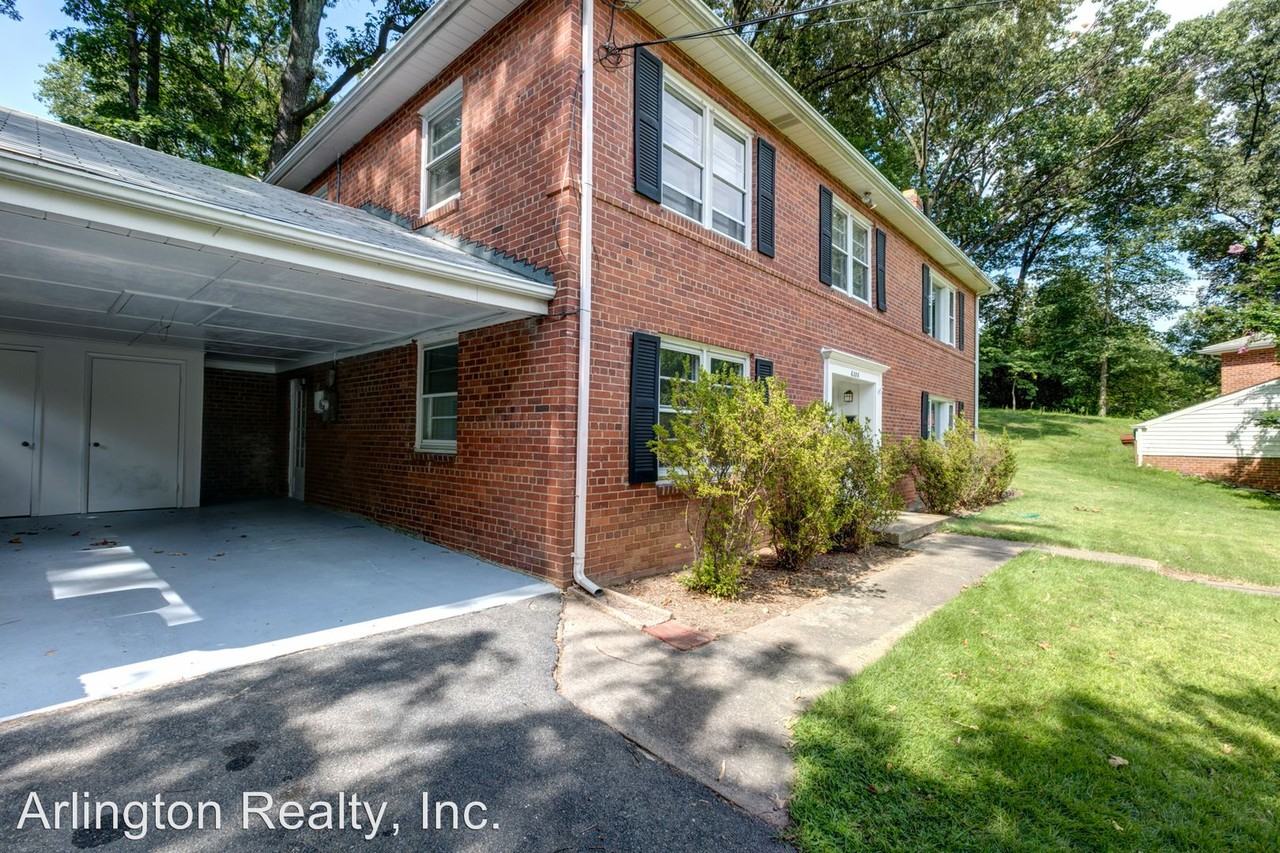 6306 Anneliese Dr - Photo 3 of 29