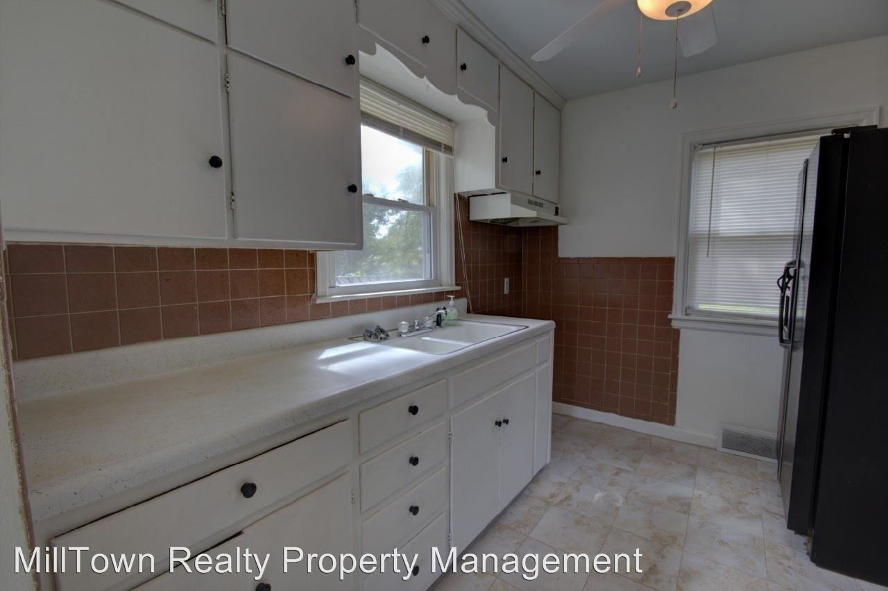 4003 26th St - Photo 3 of 24