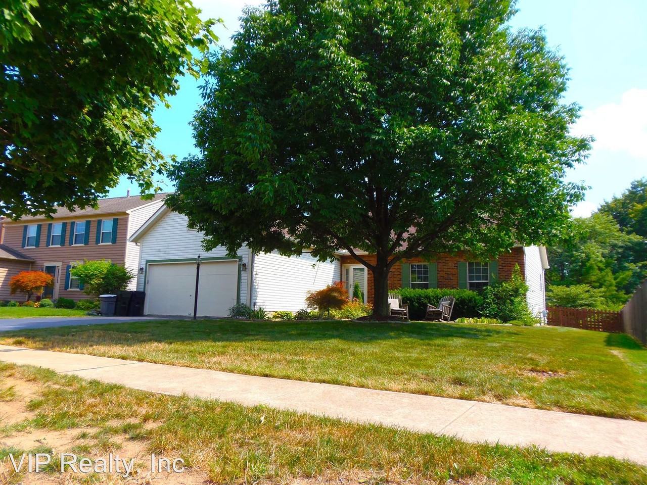 5715 Rosecliff Dr - Photo 3 of 26