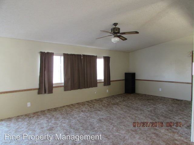 19387 Olinda Rd - Photo 2 of 11