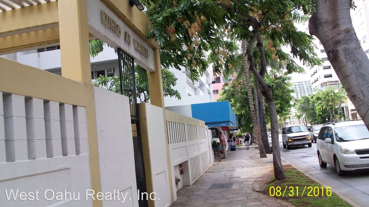 2464 Prince Edward St #1204