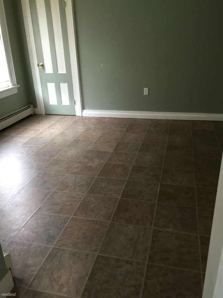 19 Camp St - Photo 3 of 11