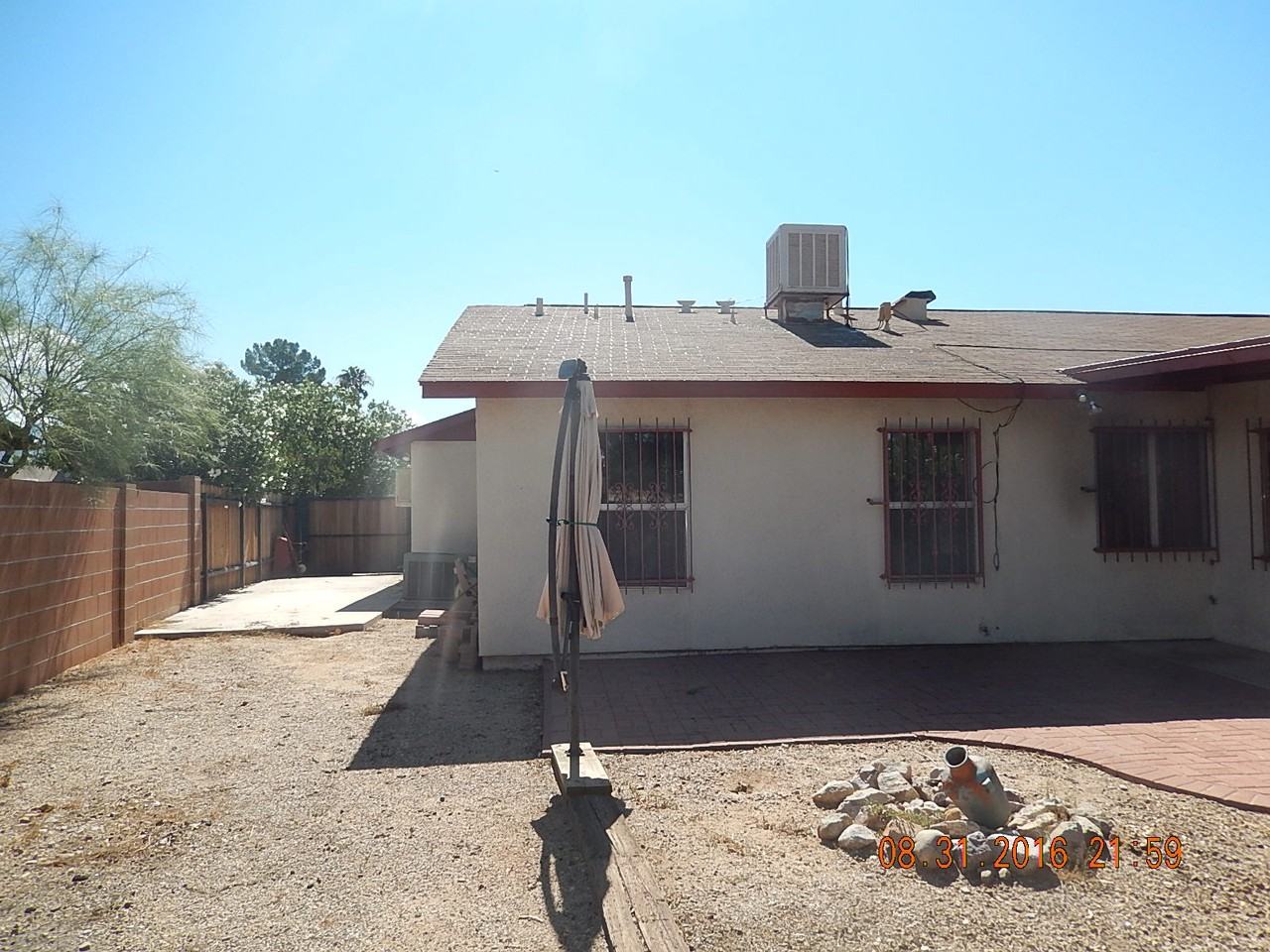 8281 N Suwannee Dr - Photo 3 of 14