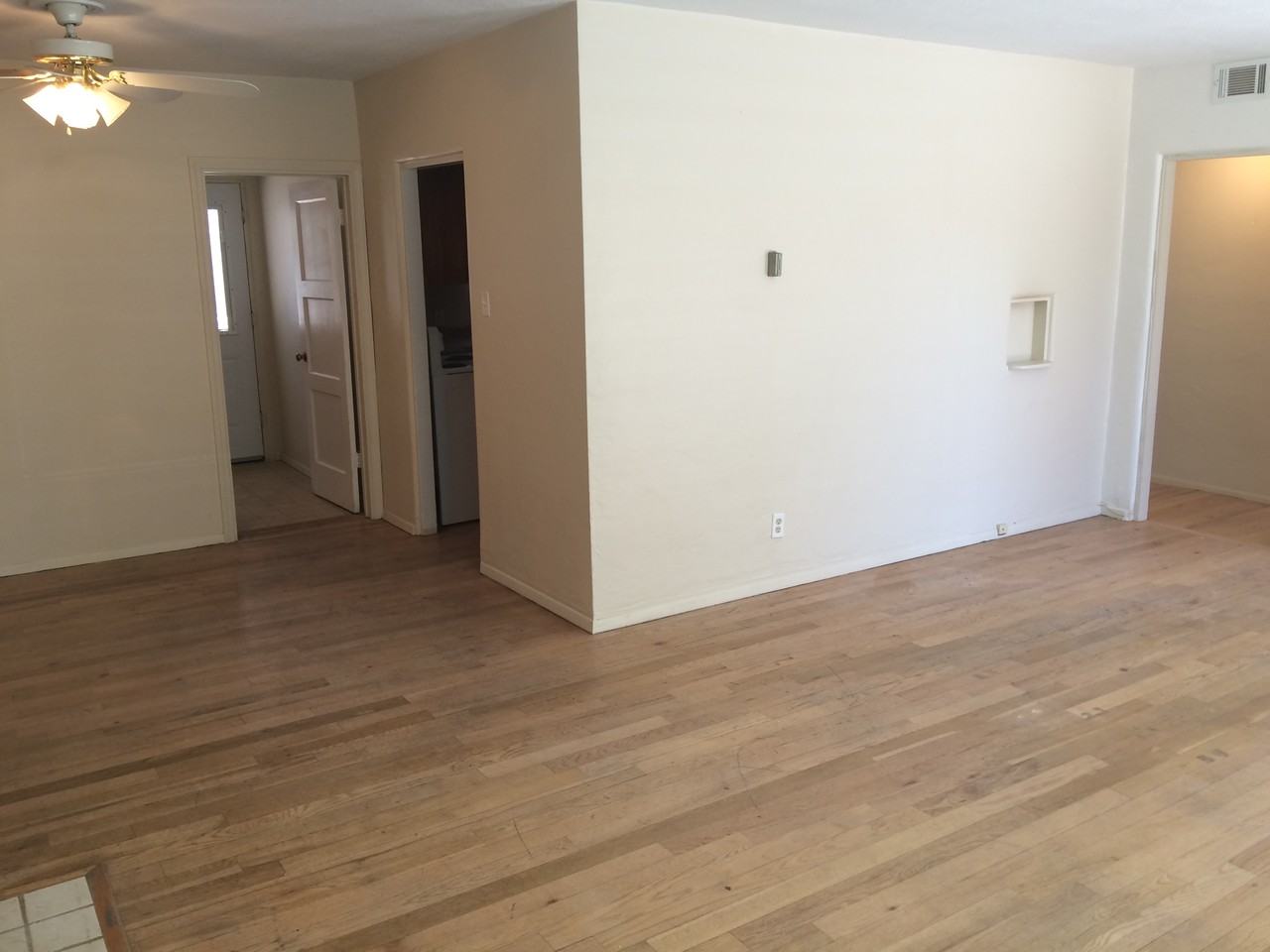 3055 Frontier Ave NE - Photo 3 of 24