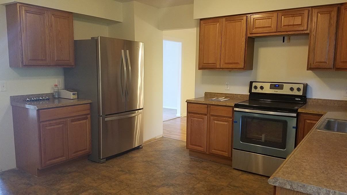 258 Avon Belden Rd - Photo 2 of 16