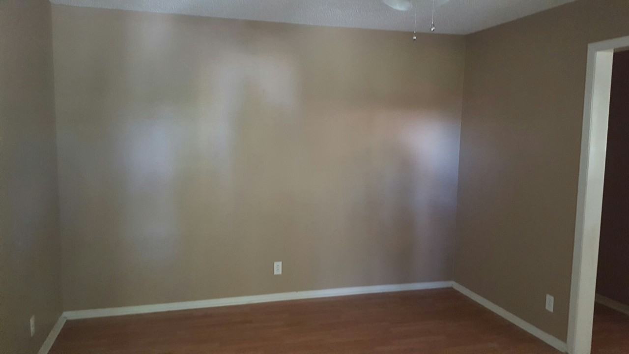 105 Filmore St - Photo 3 of 13