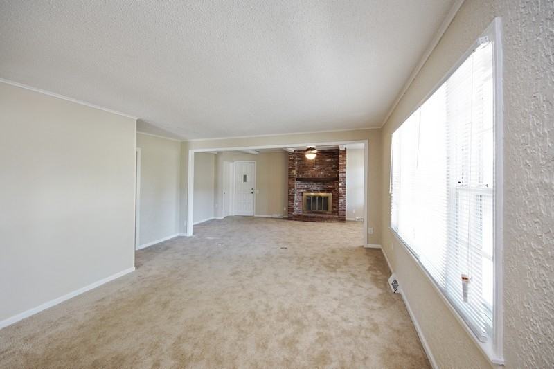 115 Northview Dr - Photo 2 of 25