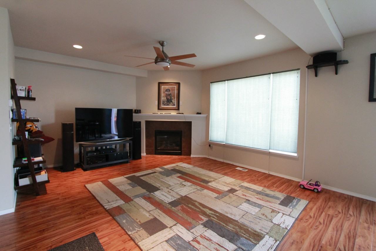 13190 Kuphaldt Cir - Photo 3 of 7