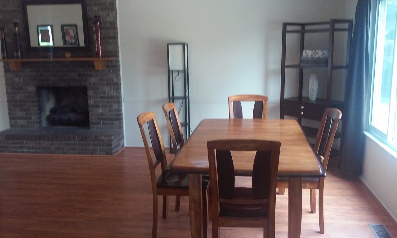 1525 Cedarwood Dr - Photo 2 of 13