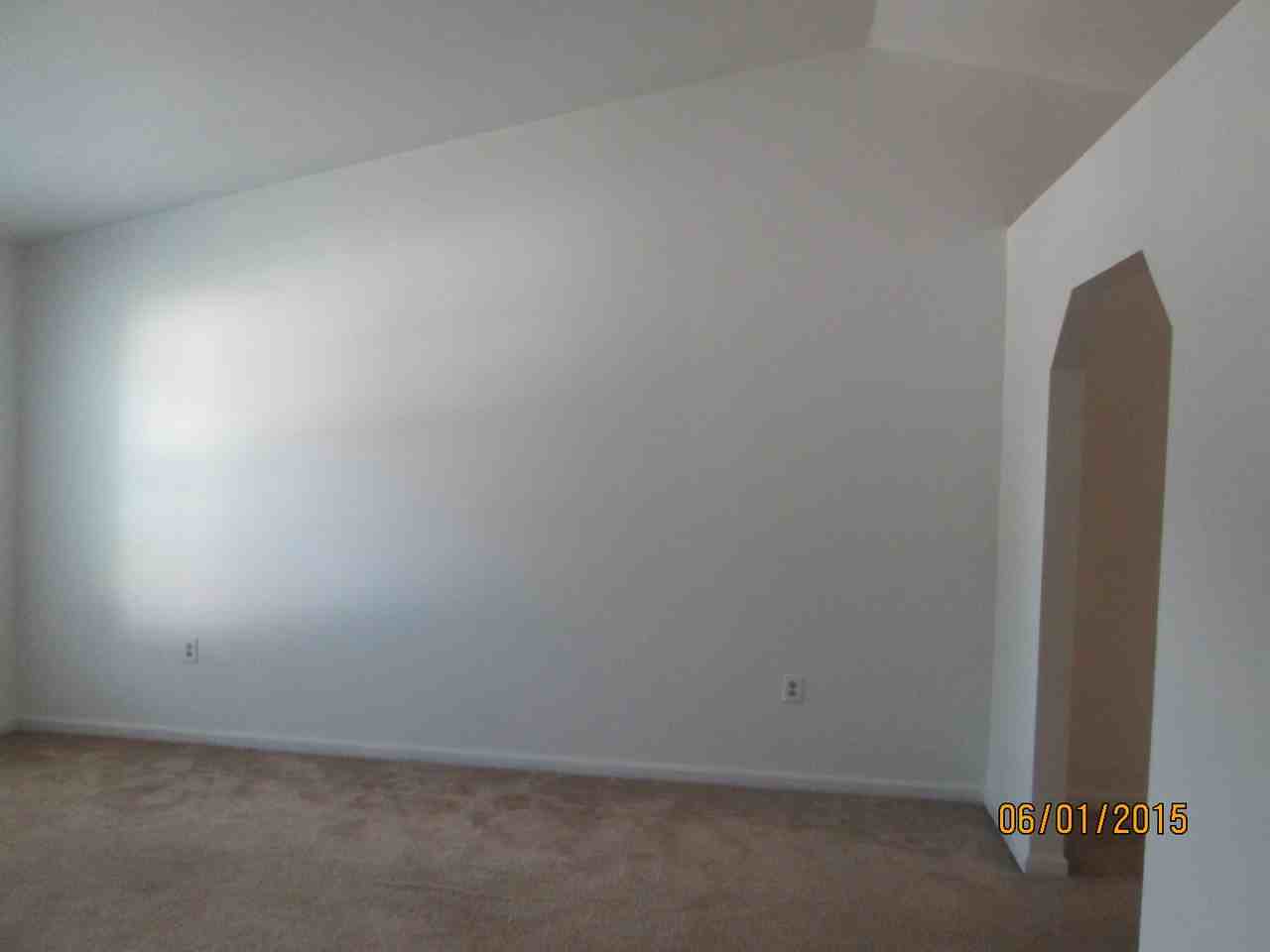 5716 Linda Ln - Photo 3 of 20