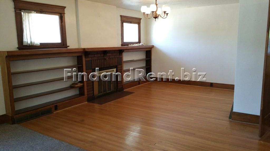 1423 S 1400 E SINGLEFAMI - Photo 2 of 16