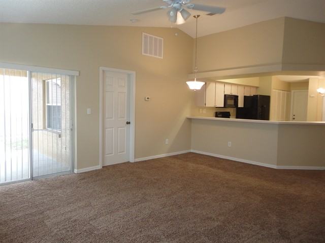 4113 Foxboro Dr - Photo 3 of 13